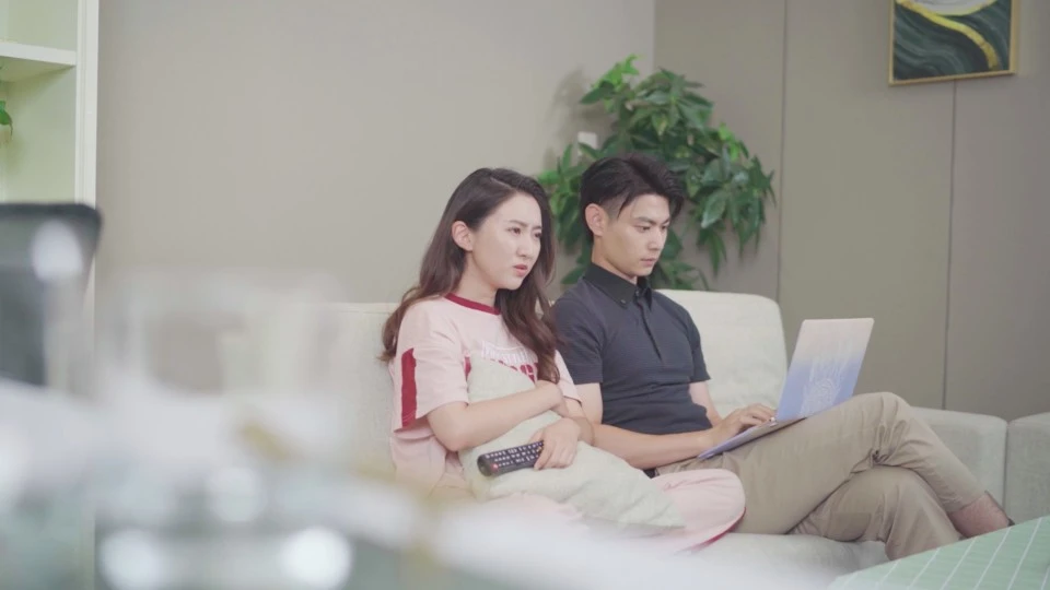 平安保险-平安福2.0系列广告短片《相信童话》